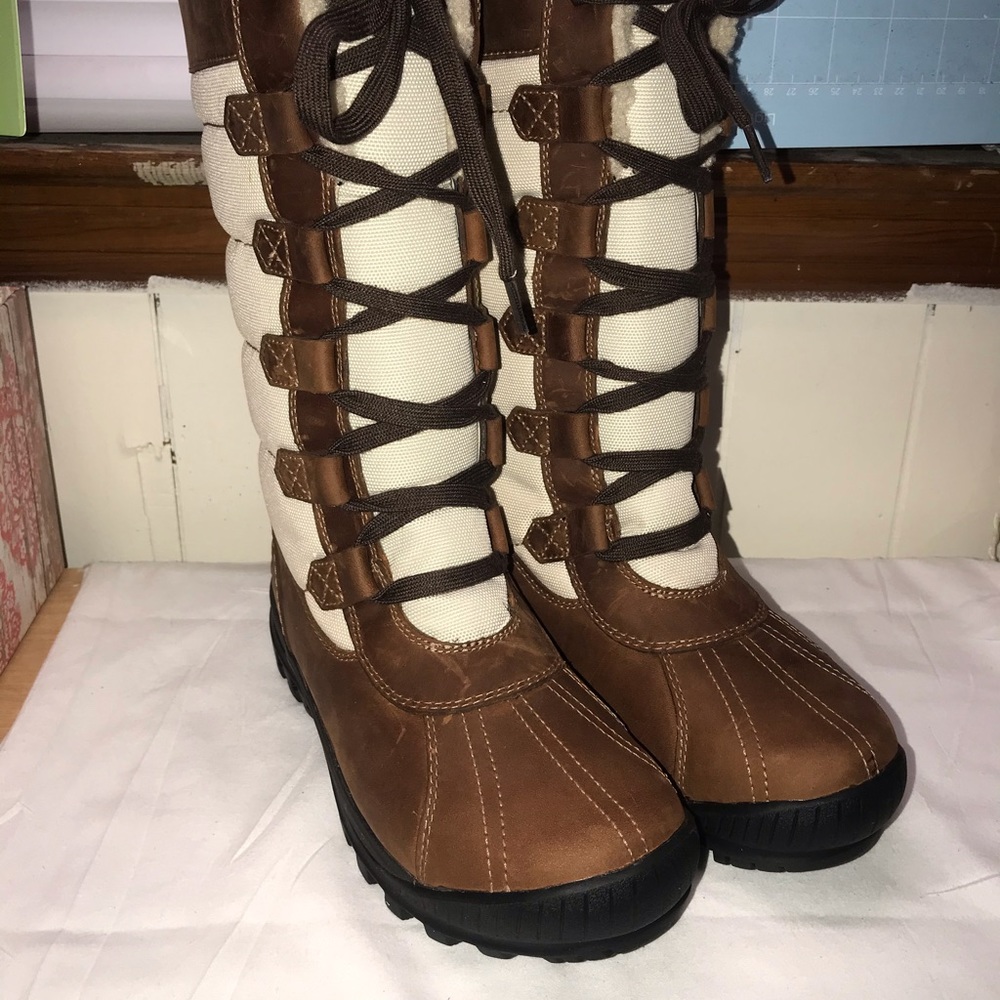 NEW Timberland MT. Hayes Tall Boots Size 6.5 NEW